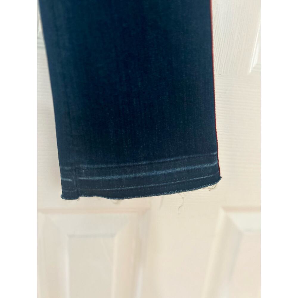 Veronica Beard Carolyn Cropped Raw Hem Boot Cut Dark wash Jean - Picture 5 of 11